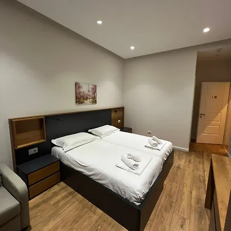 Urban 3 Guest house