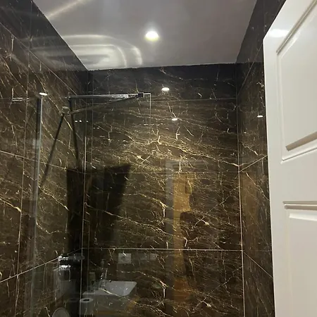 Urban 3 Casa de hóspedes Tirana